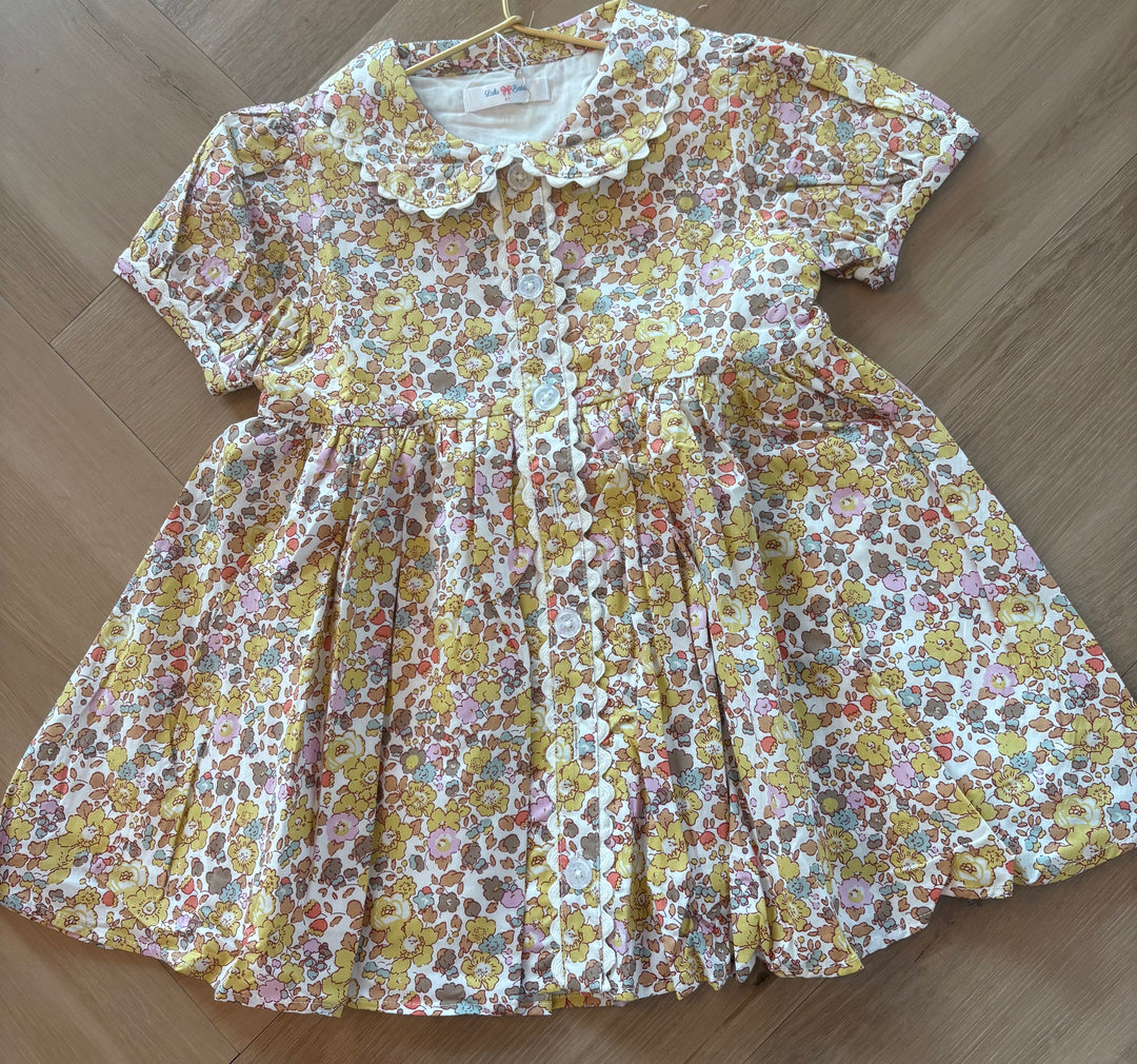 Maggie Scalloped Collar Button Front Floral Dress