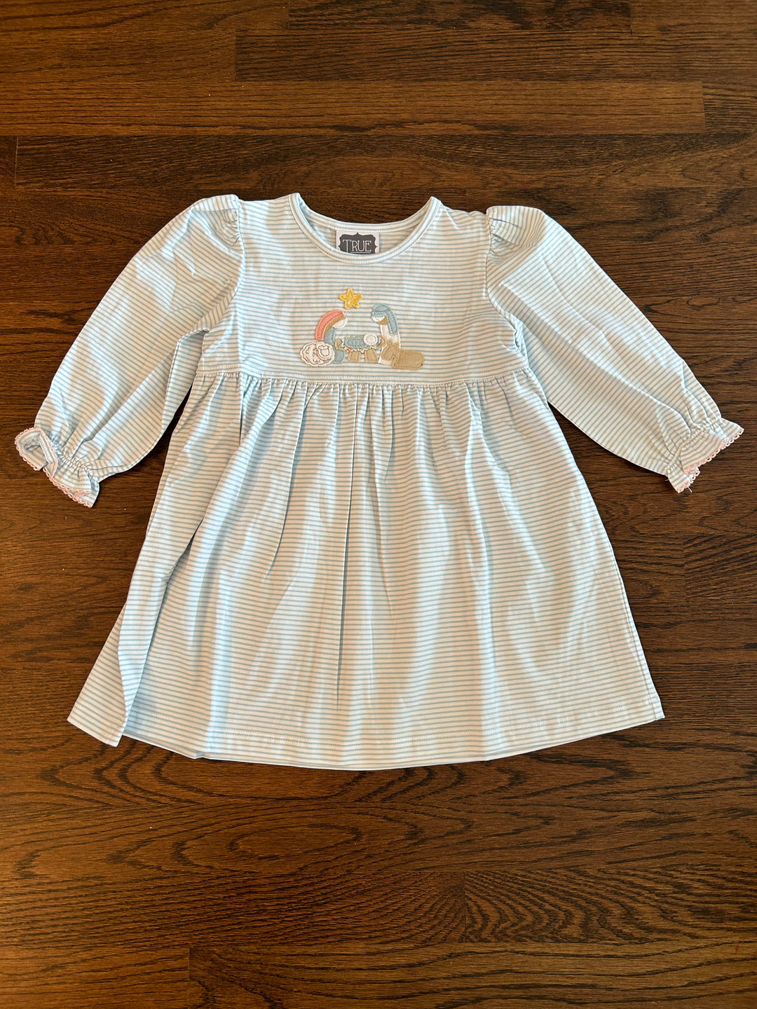 Manger Dress