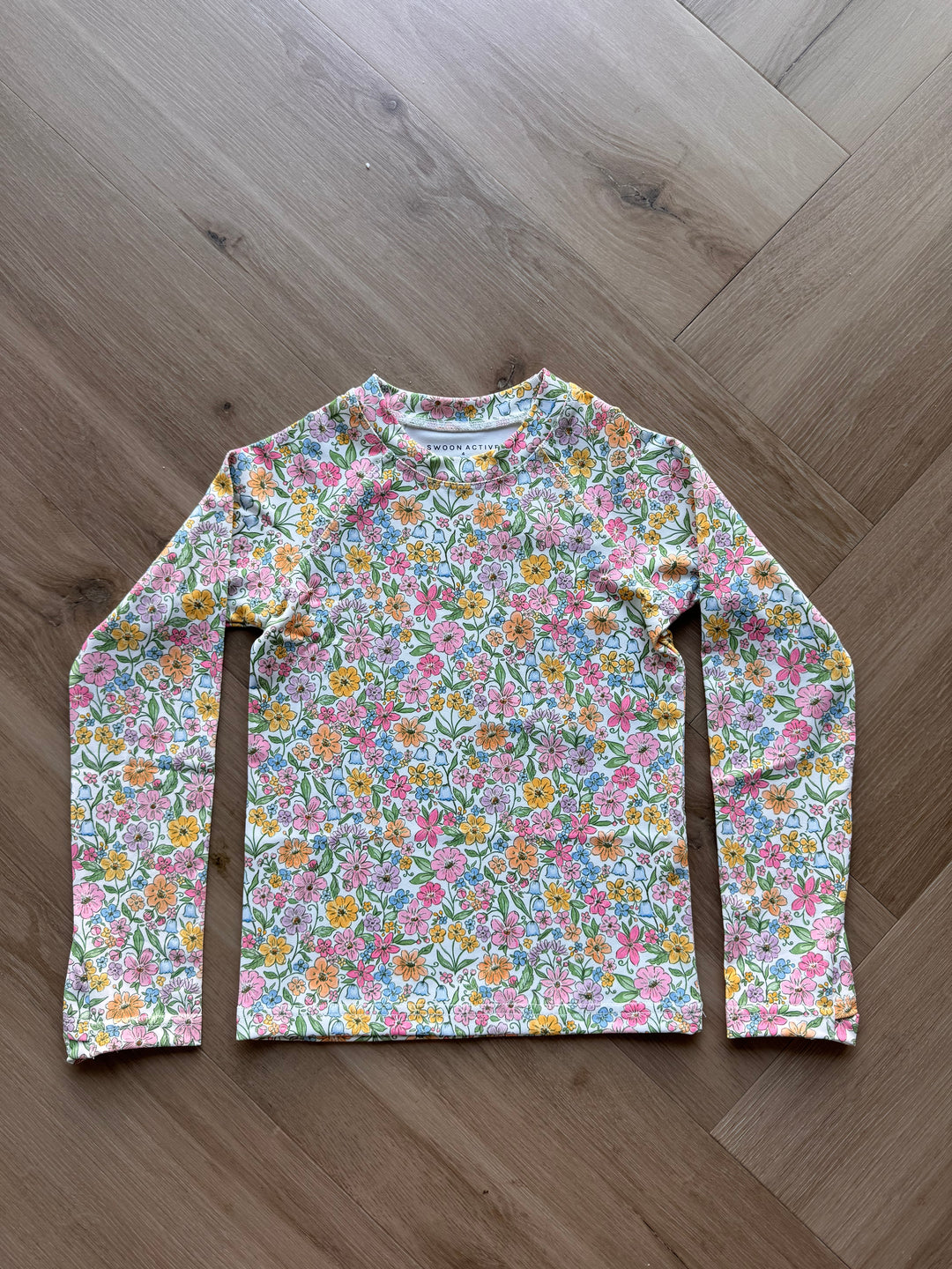 Boho Floral Top w/ Fingerholes